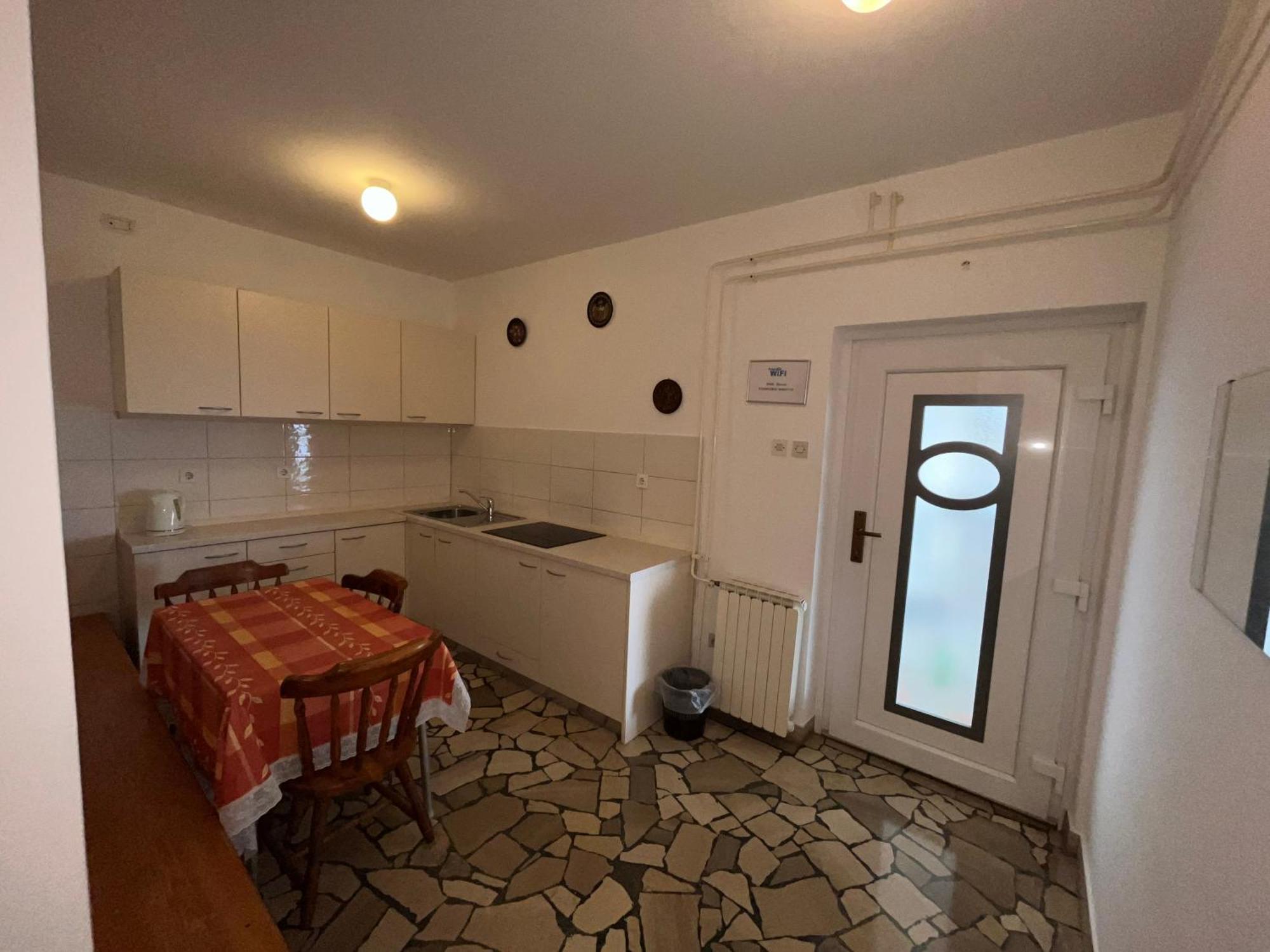 Apartment Horvat *